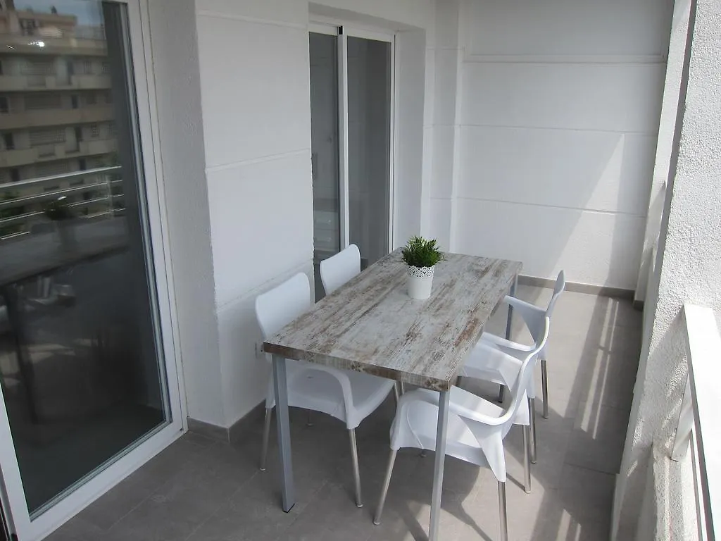Enjoy Salou Apartment 0*,